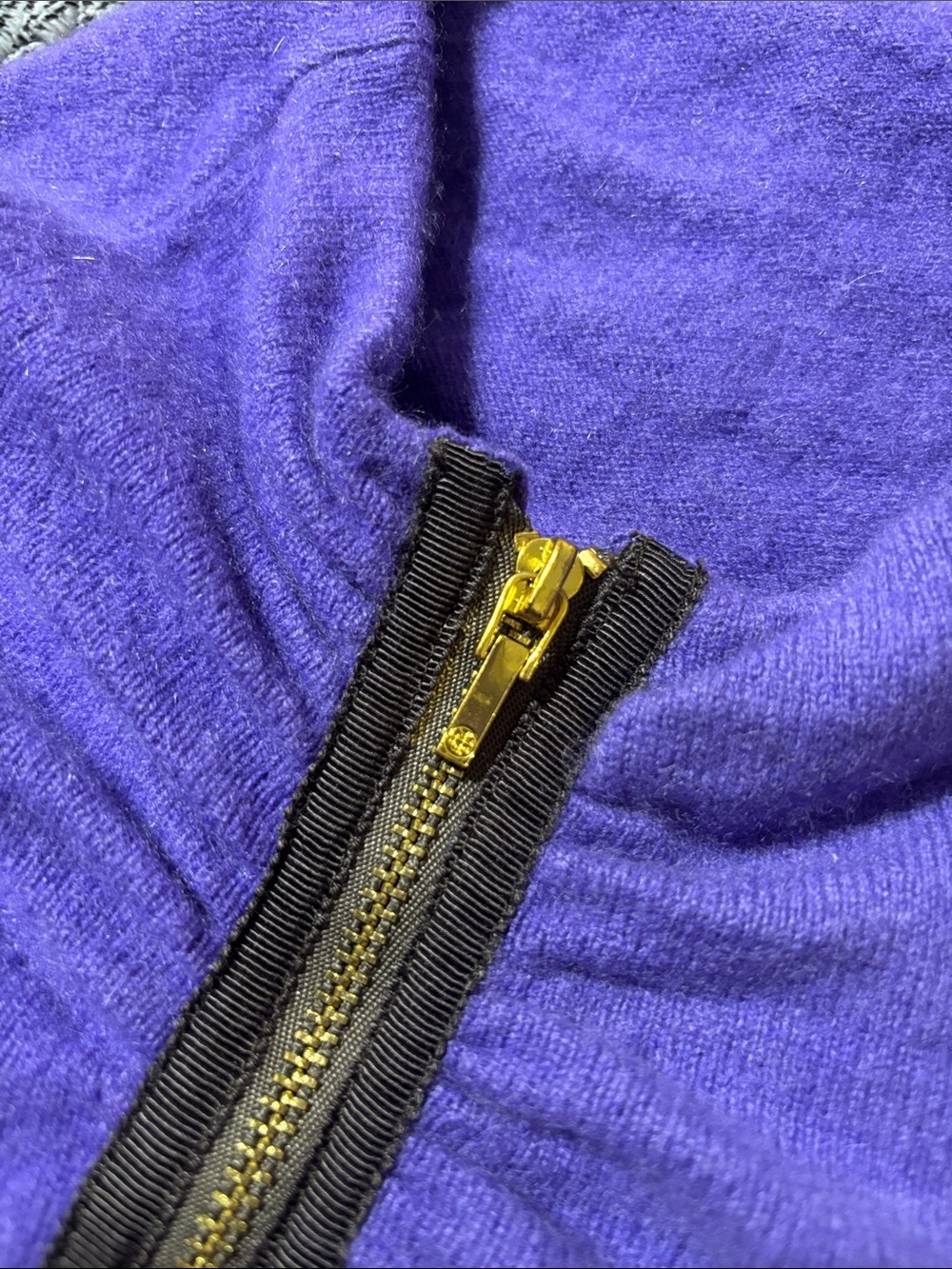 Tory burch cashmere mock neck quarter zip womens purple sweater size Medium - Picture 8 of 12